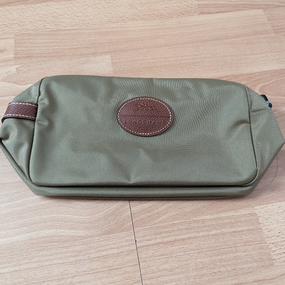 Brand New with Tags Longchamp Le Pliage Large Toiletey